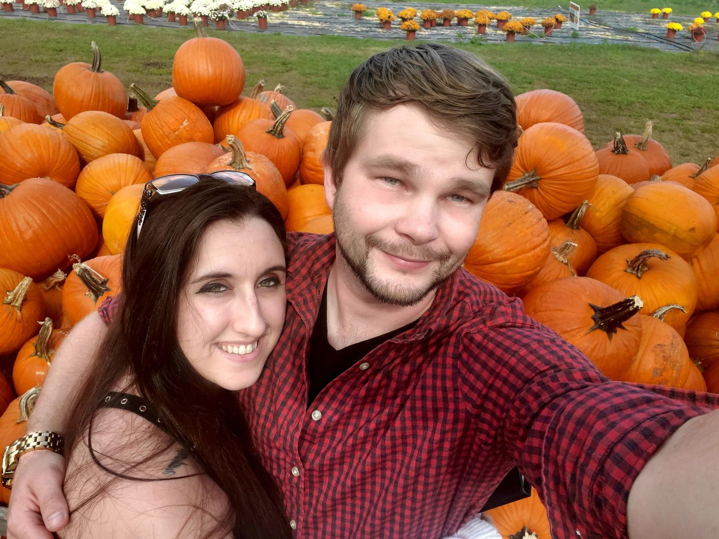 Sylvia Casarez and Nick Moore's Honeymoon Registry