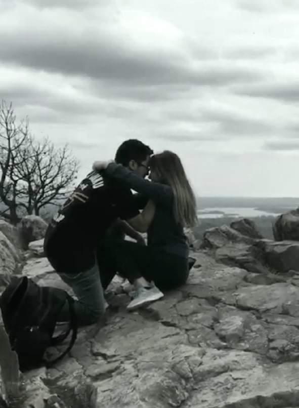 Adrianna Williamson and Erik Williamson's Honeymoon Registry