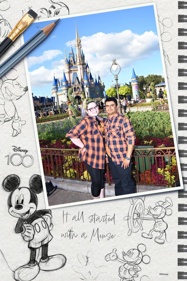 Katelyn Hennessy and Luis Castillo's Honeymoon Registry