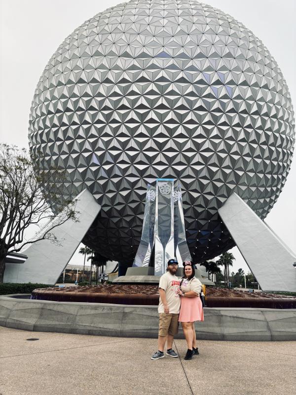 Lyssa Wacker and Wesley Gosnell's Honeymoon Registry